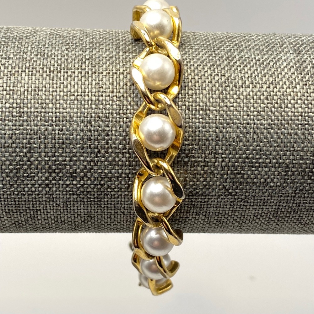 Vintage Bracelet 18KGF Gold Filled Estate White Faux Pearl 7.5 Inch